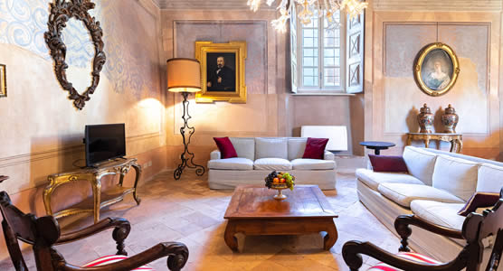 palazzo-pozzobonelli-salotto-