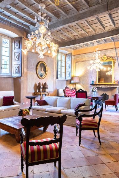 Palazzopozzobonelli Holiday Wedding6